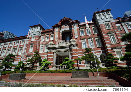 Tokyo Station 1 7695194