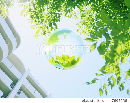 Earth Eco image Earth that reflects high-rise housing and fresh green Earth Eco image Earth that reflects high-rise housing and fresh green 7695236
