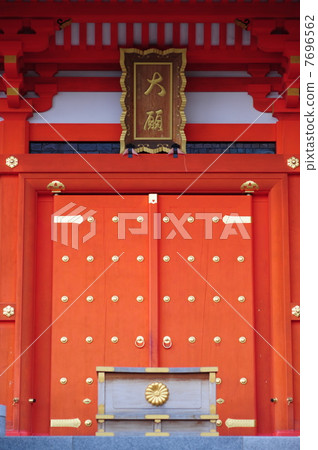 Nakayamadera Daimon Tower -1 7696562