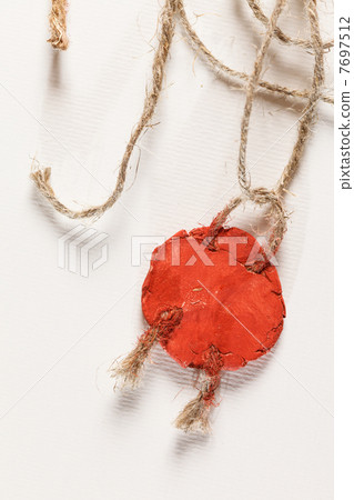 wax seal on the white 7697512