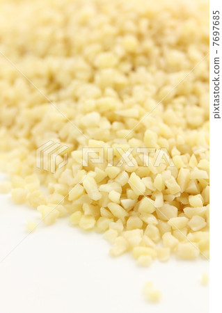 Almond dice almond nuts 7697685