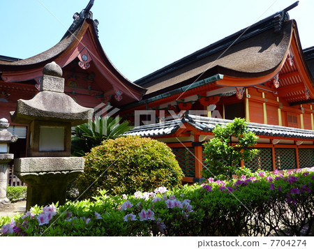 Isa Temple Shrine 7704274