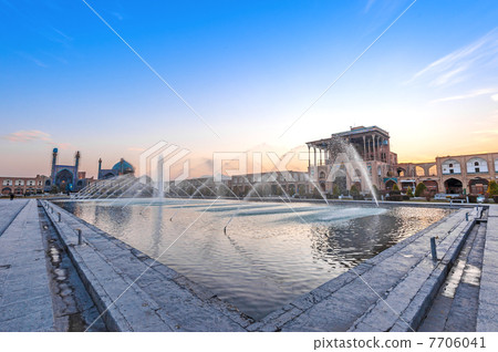 Iranian World Heritage (Emama Square, Isfahan) 7706041