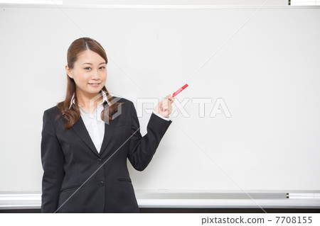 在白板上的OL 7708155