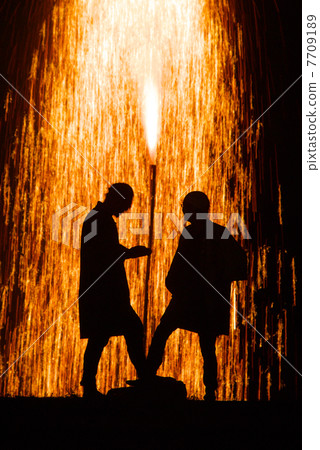 Hand fireworks 7709189