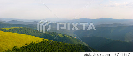 Carpathian mountains 7711337