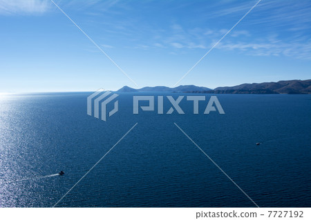 從的喀喀湖的看法從受難象 從的喀喀湖的看法從受難象 7727192