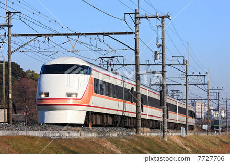 Spaceia Kuwagawa 7727706