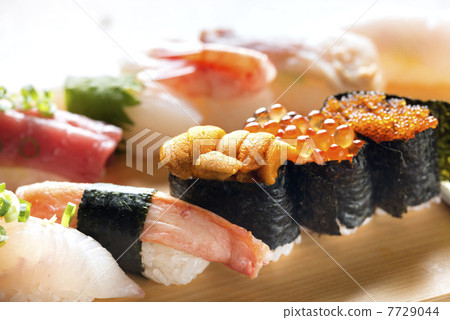 sushi  7729044