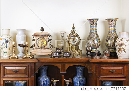 Antique vases and clocks Antique vases and clocks 7733337