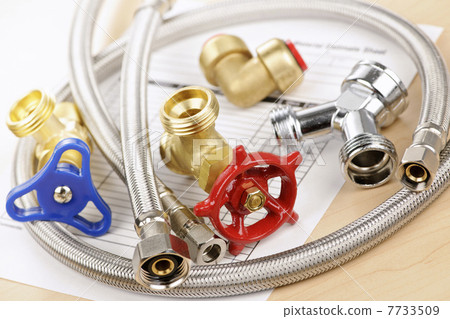 Plumbing parts 7733509