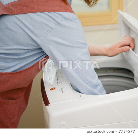 Housewife and washing machine 7734577