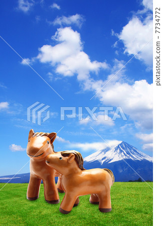 New Year's Card Background Photo Image Material Year 2014 | Horse of Mt. Fuji and Prairie 7734772
