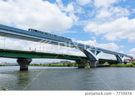 Pillar Liner and blue sky passing through Fan Bridge 7739856