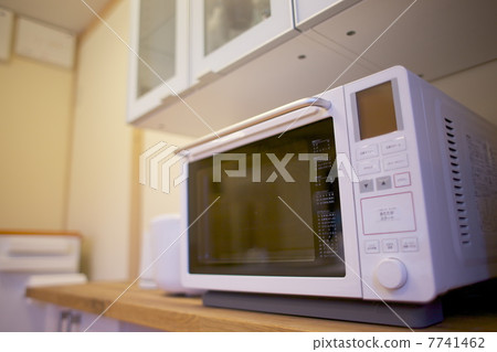 microwave  7741462