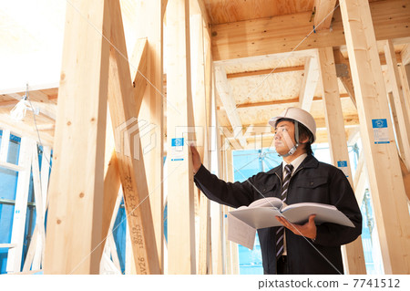 On-site supervision to check housing construction sites On-site supervision to check housing construction sites 7741512