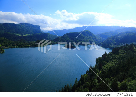 Bled Lake seen from Bled Castle 7741581