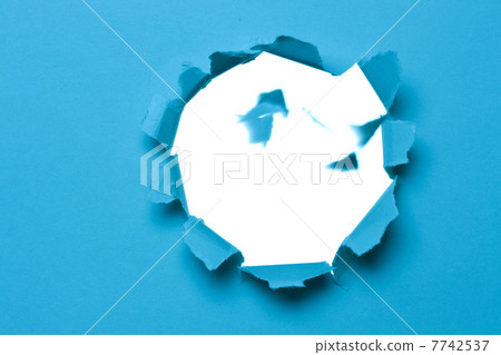 Punched paper Punched paper 7742537