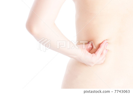 拿著豪華在後面的婦女 拿著豪華在後面的婦女 7743063