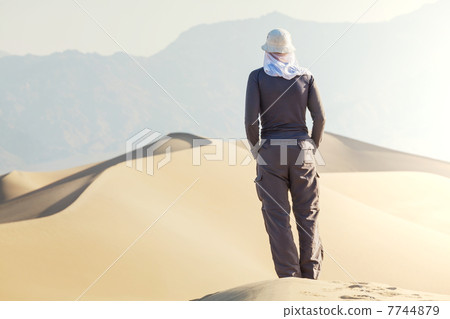 Hike in desert Hike in desert 7744879