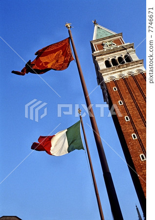 f Tower of Venice 7746671