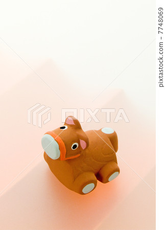 New Year's material Hachi postcard template 7748069