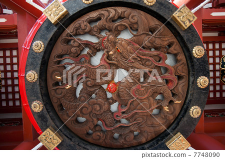 Asakusa Takara Harima lantern Bottom of the dragon Sculpture 7748090