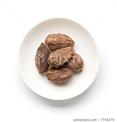 Brown cardamom Brown cardamom 7748270