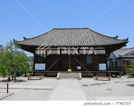 Buddhist temple 7748707