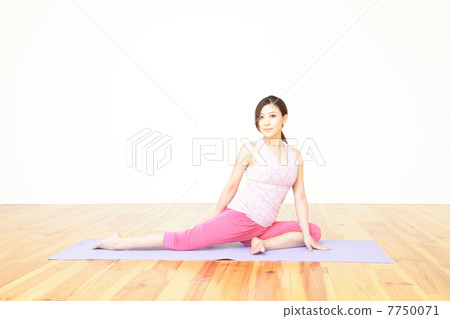 Yoga, female, yoga pose Yoga, female, yoga pose 7750071