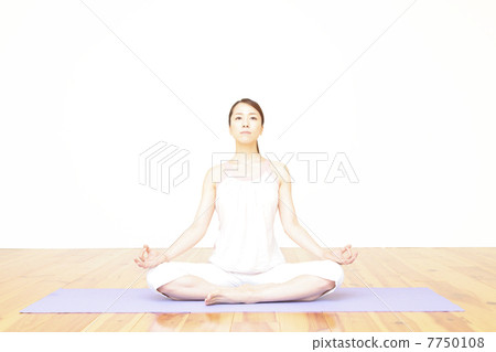 瑜伽,女性,瑜伽姿勢 瑜伽,女性,瑜伽姿勢 7750108