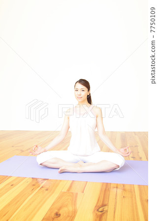 瑜伽,女性,瑜伽姿勢 瑜伽,女性,瑜伽姿勢 7750109
