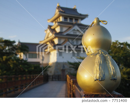 Gourd and Castle Gourd and Castle 7751400