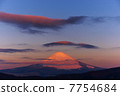 Mt. Fuji at dawn from Hakone Owakudani 7754684