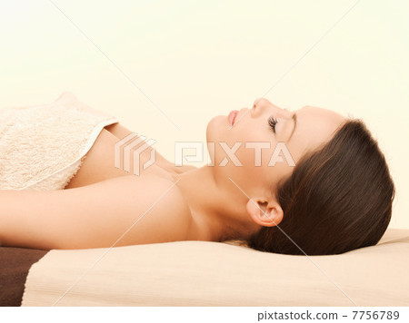 woman in spa 7756789