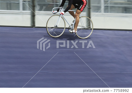 Bicycle racer 7758992