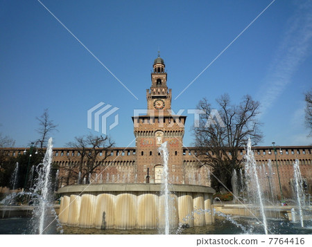  Tower of the Fillete of Milan Suffolzica Castle 7764416