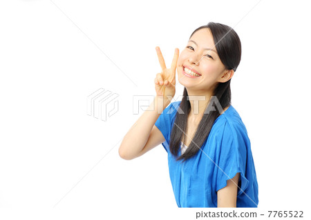 Girls to piece Girls to piece 7765522