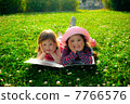 A picnic 7766576