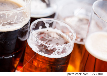 Cool beer mugs 7773003