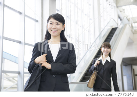 女商人 7775143