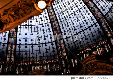 Gallery · Lafayette's stained glass 7776672