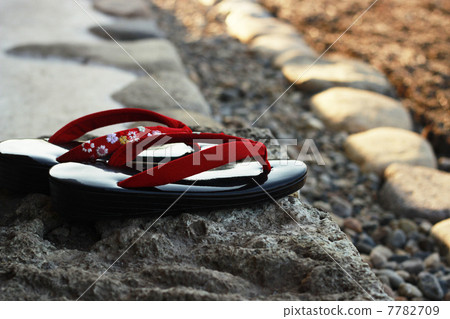 Clogs and desoldering stones Clogs and desoldering stones 7782709