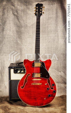 Semi-Hollow Guitar and Amplifier Semi-Hollow Guitar and Amplifier 7783041