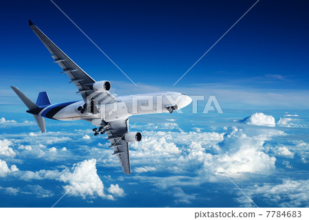 Jet in flight Jet in flight 7784683