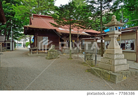 走在Hachinohe·神社 7786386
