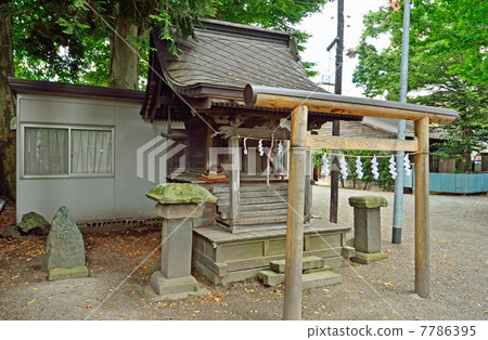 走在Hachinohe·神社 7786395