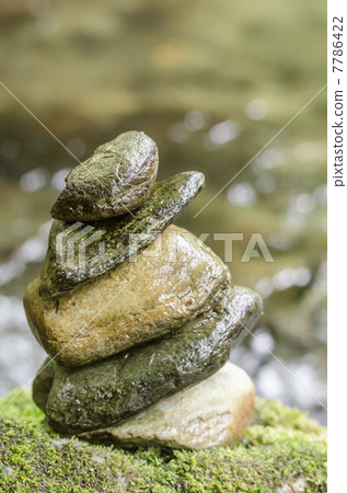 Stacked stone 7786422