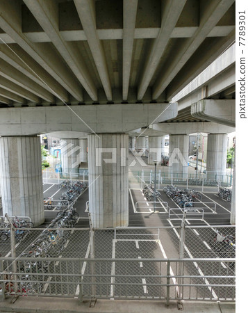 Effective utilization under the elevated Effective utilization under the elevated 7789301