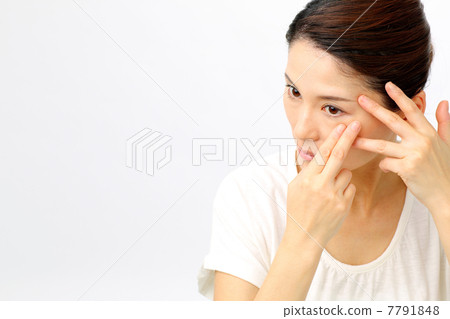 關心眼睛的女性 關心眼睛的女性 7791848